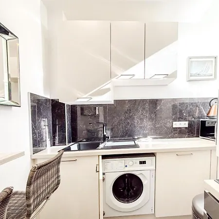 #12 Staywizus - 1bdr Joffre, 5min From Old Town Ac & Wifi Lägenhet Nice