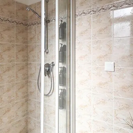 Apartamento #12 1bdr Joffre, 5min From Old Town Ac & Wifi Nice